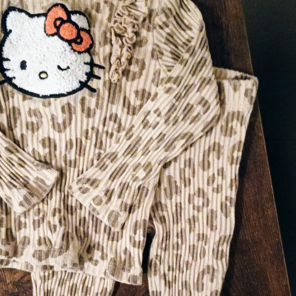 Leopard print, Hello Kitty- 2-piece set - Size 12-18 months - Picture 1 of 4